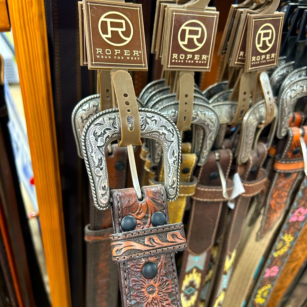 Men’s Roper Brown Leather Belts